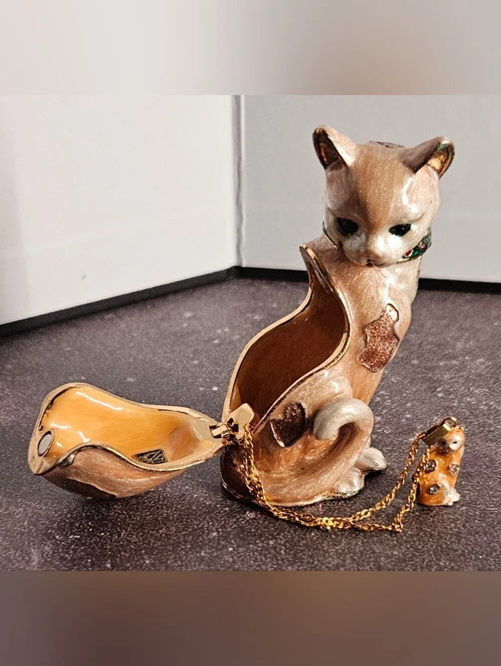 Kingspoint Designs Cat Trinket Box with Matching Necklace
